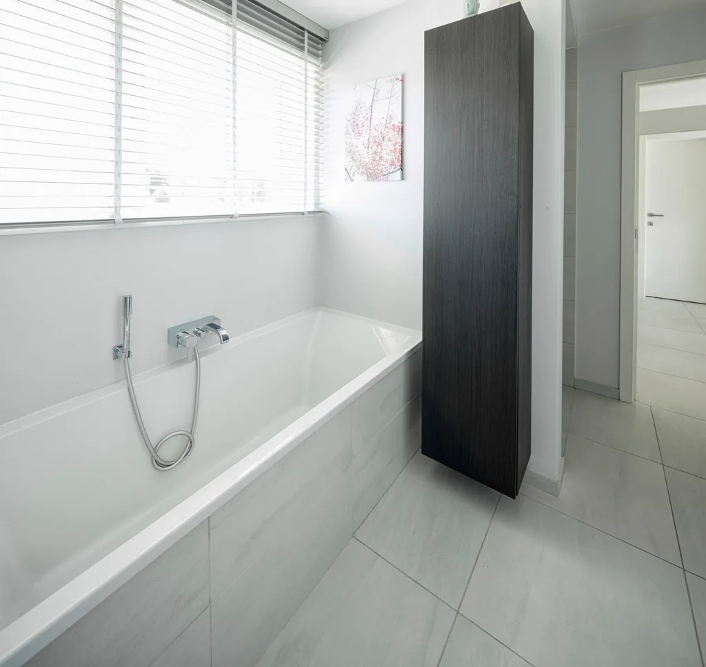 Vivienda minimalista de nueva planta, 3